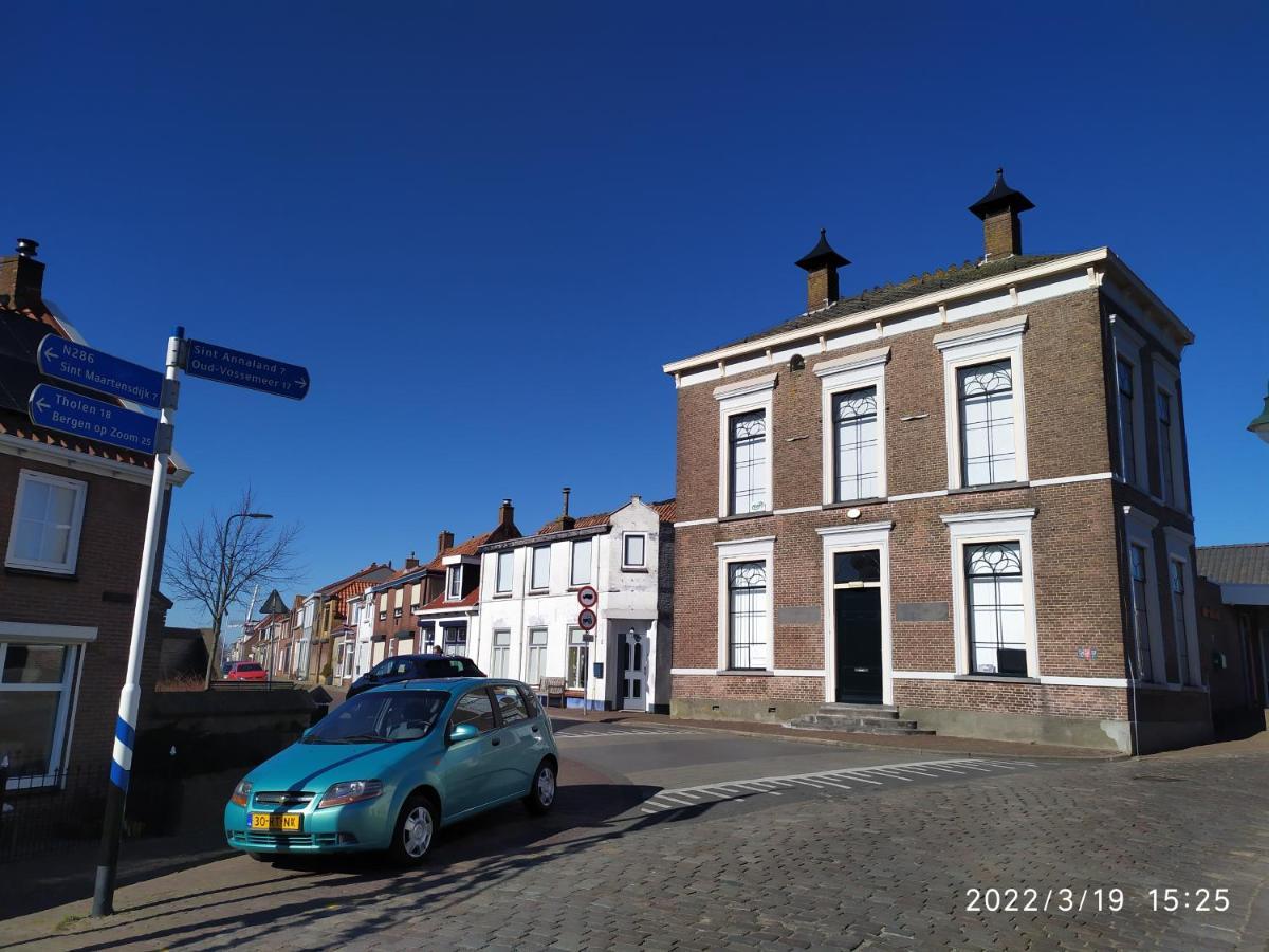 The Cosy Little House With The Sundial Villa Stavenisse Exterior photo